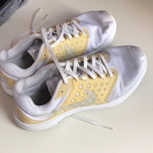 COPY - Nike running shoes